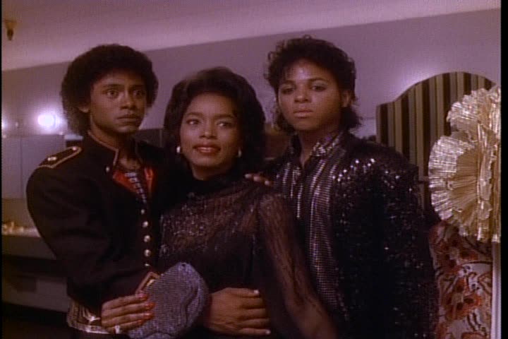 TheJacksons-Caps-0922.jpg