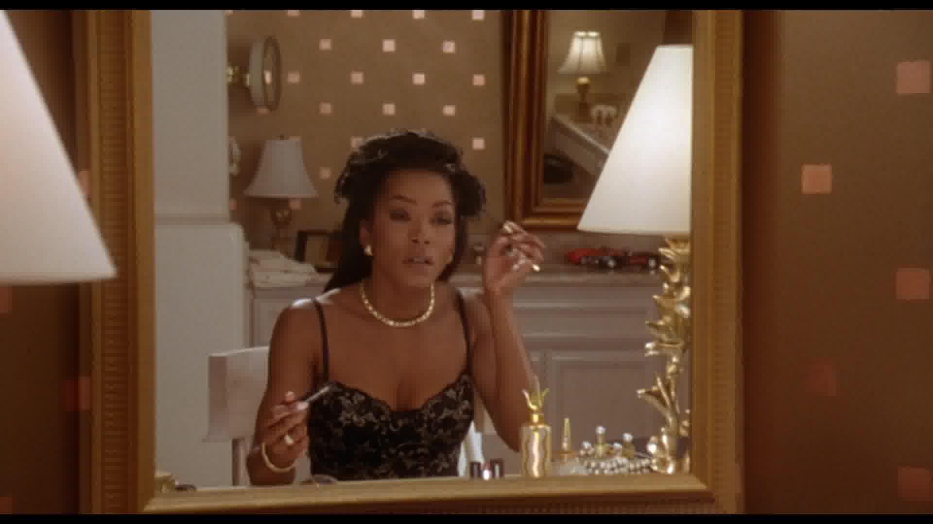 WaitingtoExhale-Caps-0018.jpg