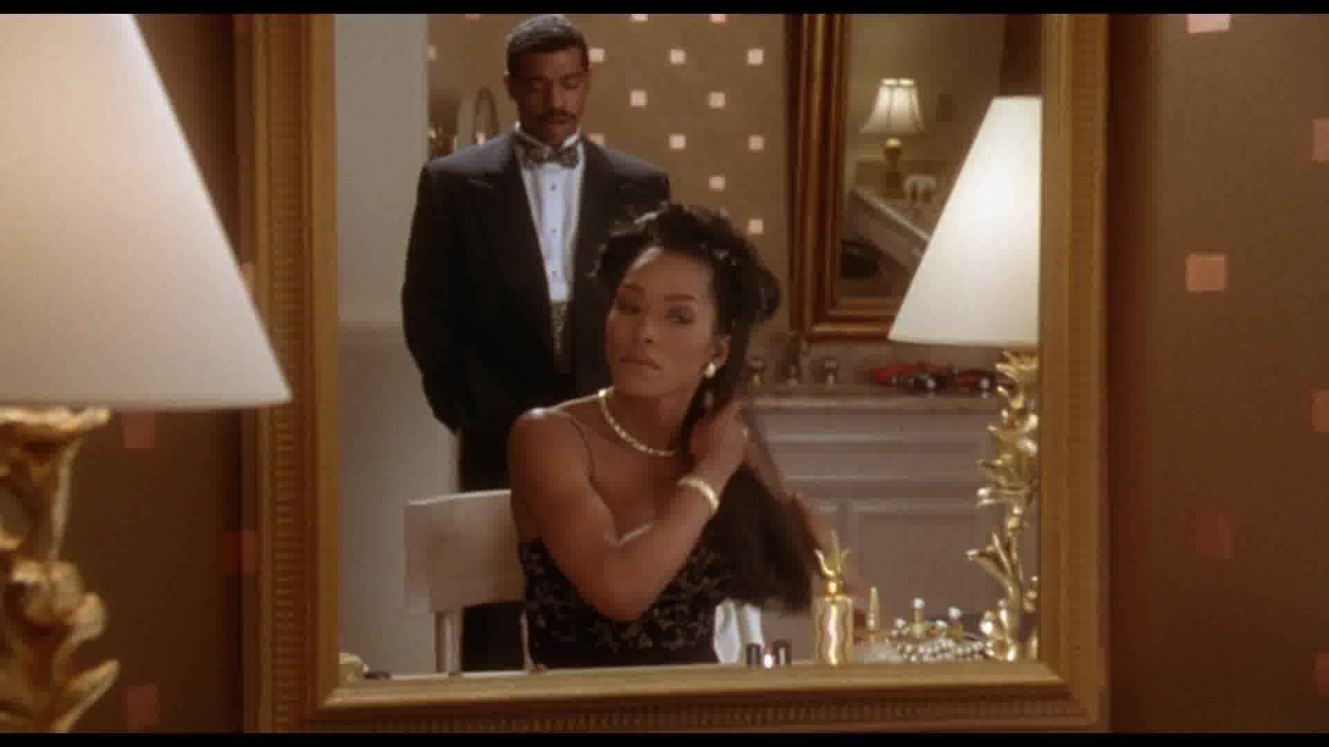 WaitingtoExhale-Caps-0028.jpg