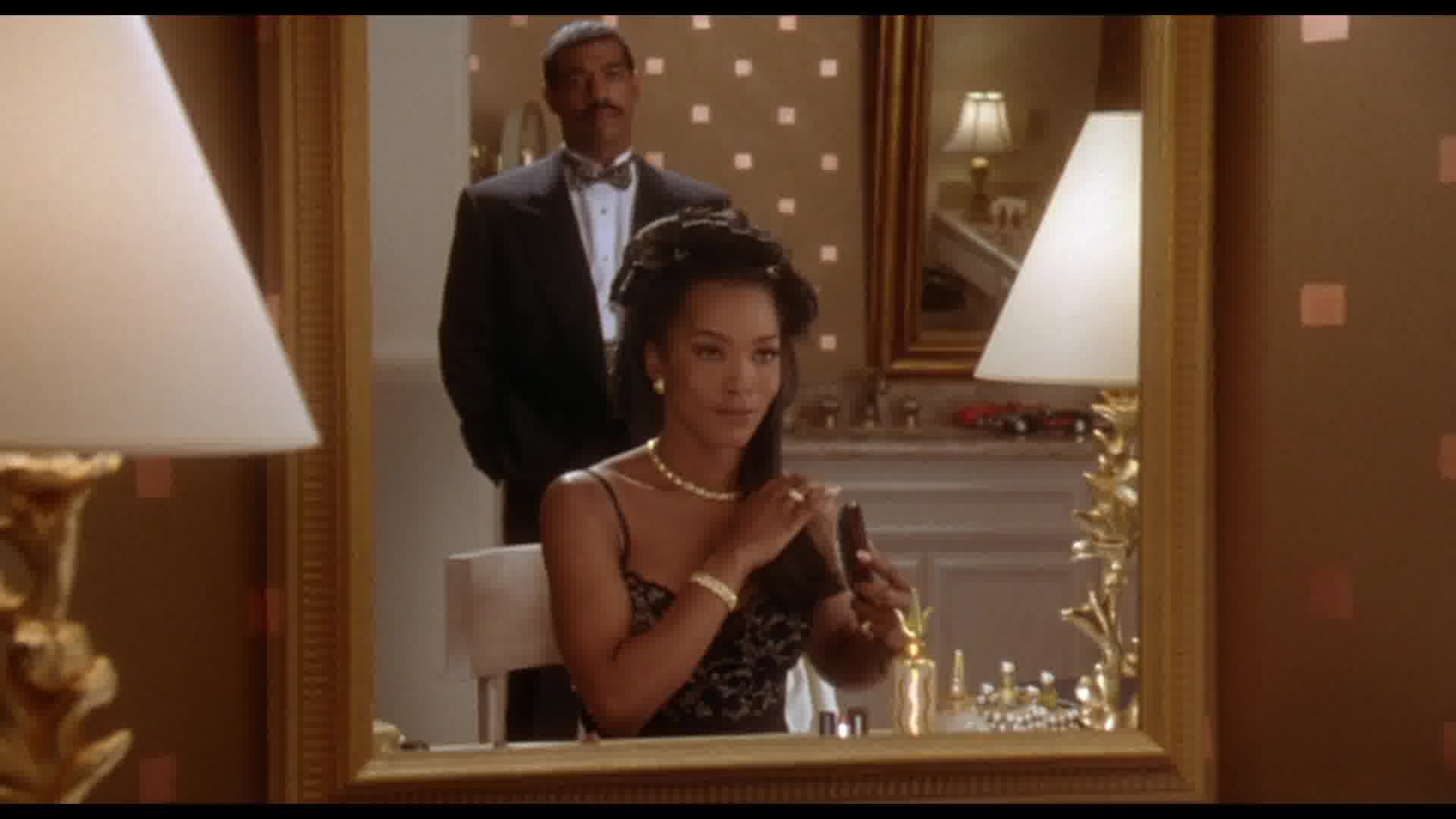 WaitingtoExhale-Caps-0035.jpg