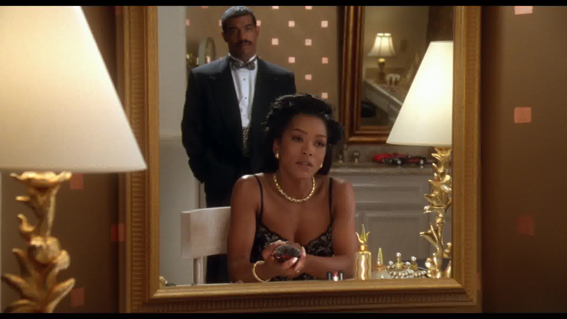 WaitingtoExhale-Caps-0076.jpg