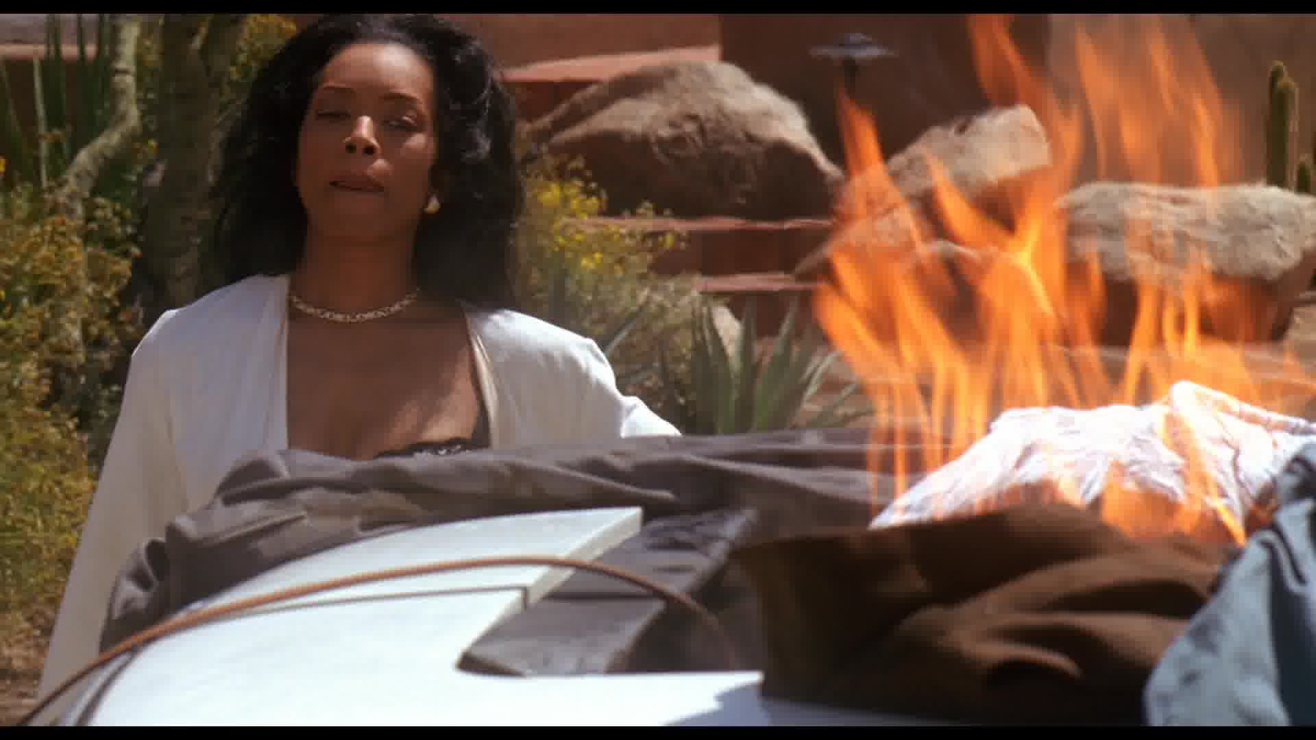 WaitingtoExhale-Caps-0316.jpg