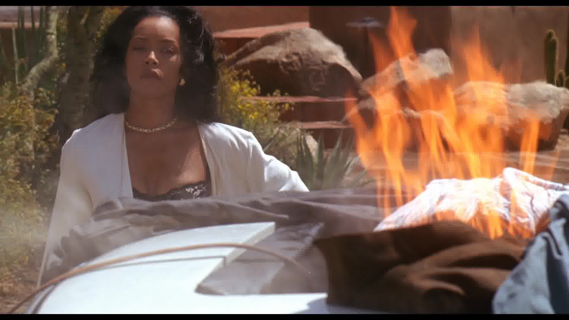 WaitingtoExhale-Caps-0317.jpg