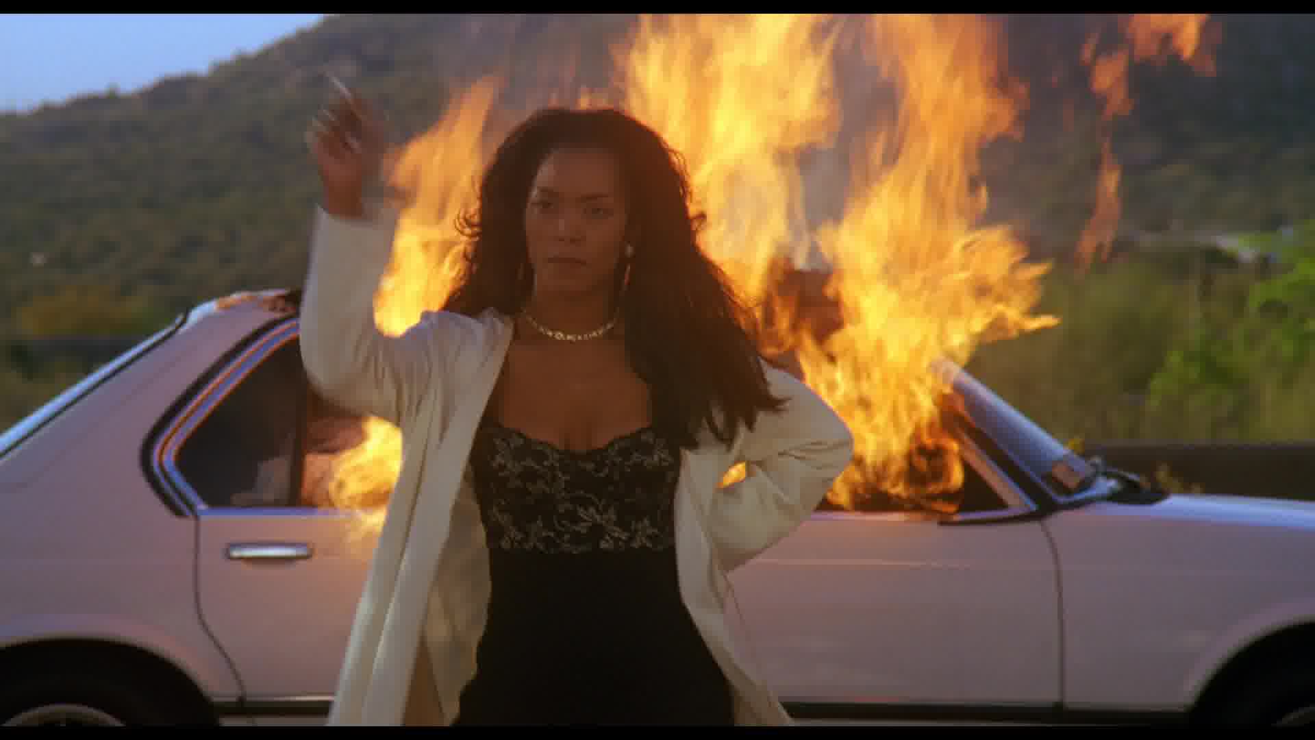 WaitingtoExhale-Caps-0326.jpg