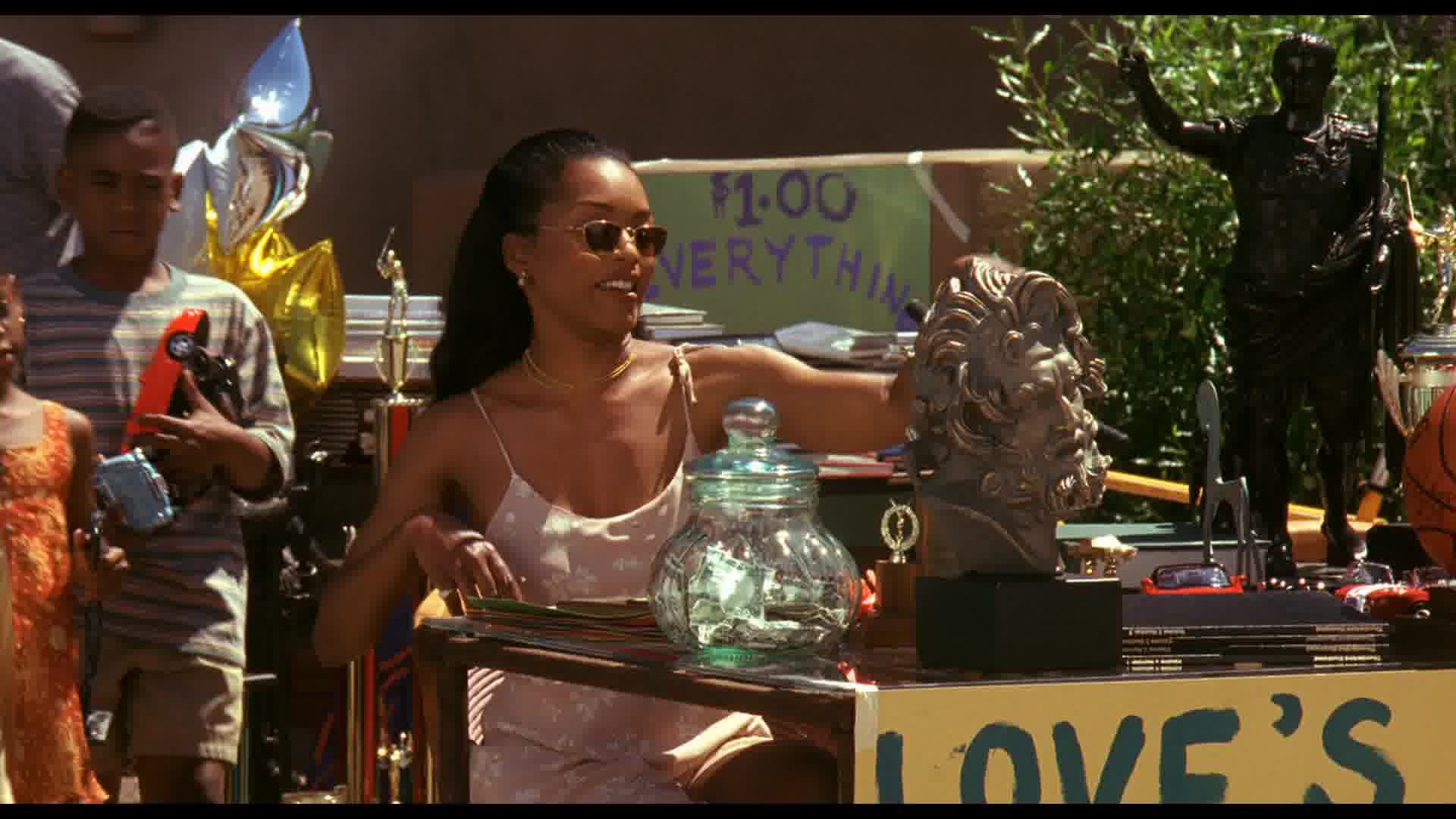 WaitingtoExhale-Caps-0454.jpg