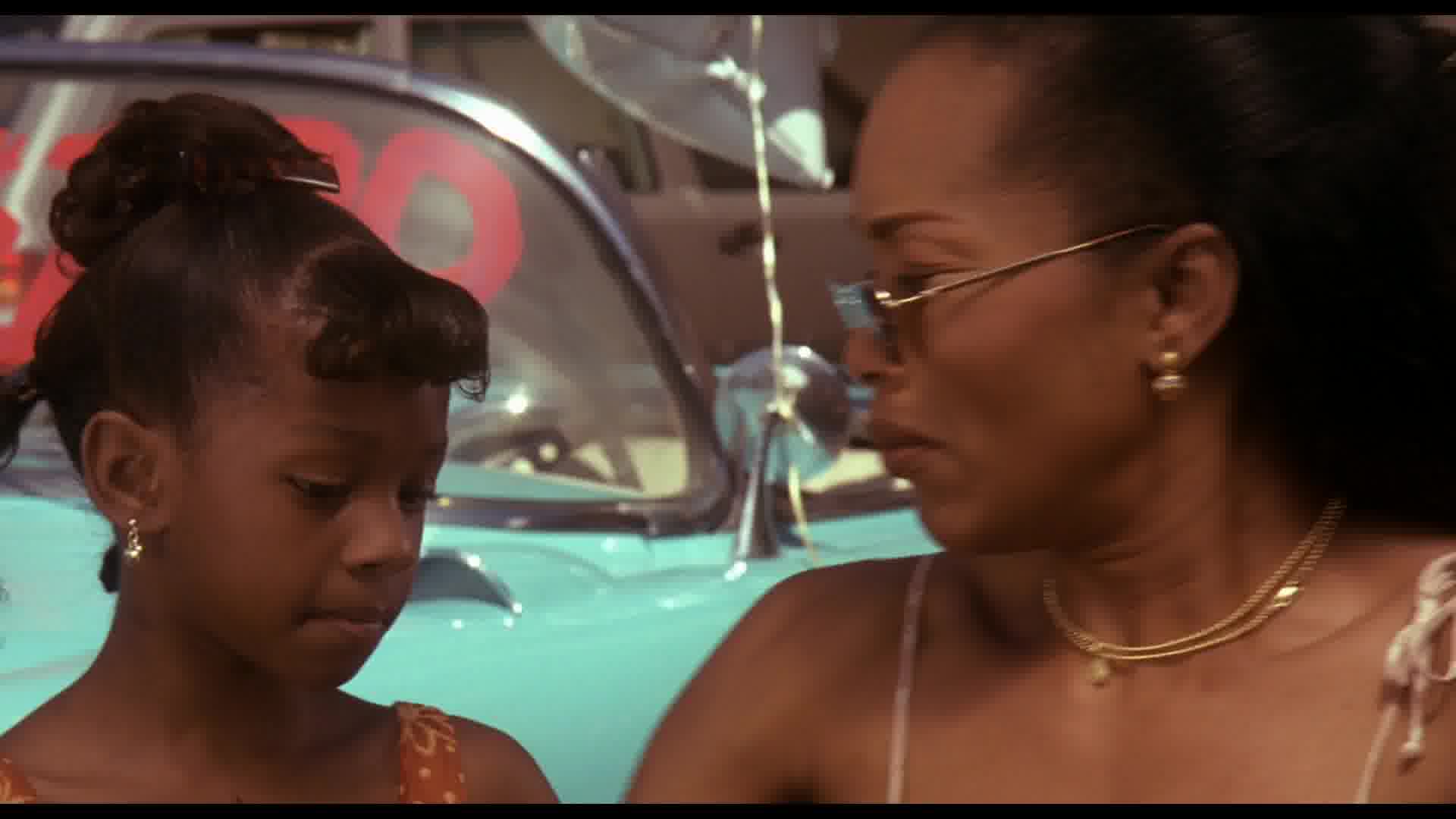 WaitingtoExhale-Caps-0463.jpg