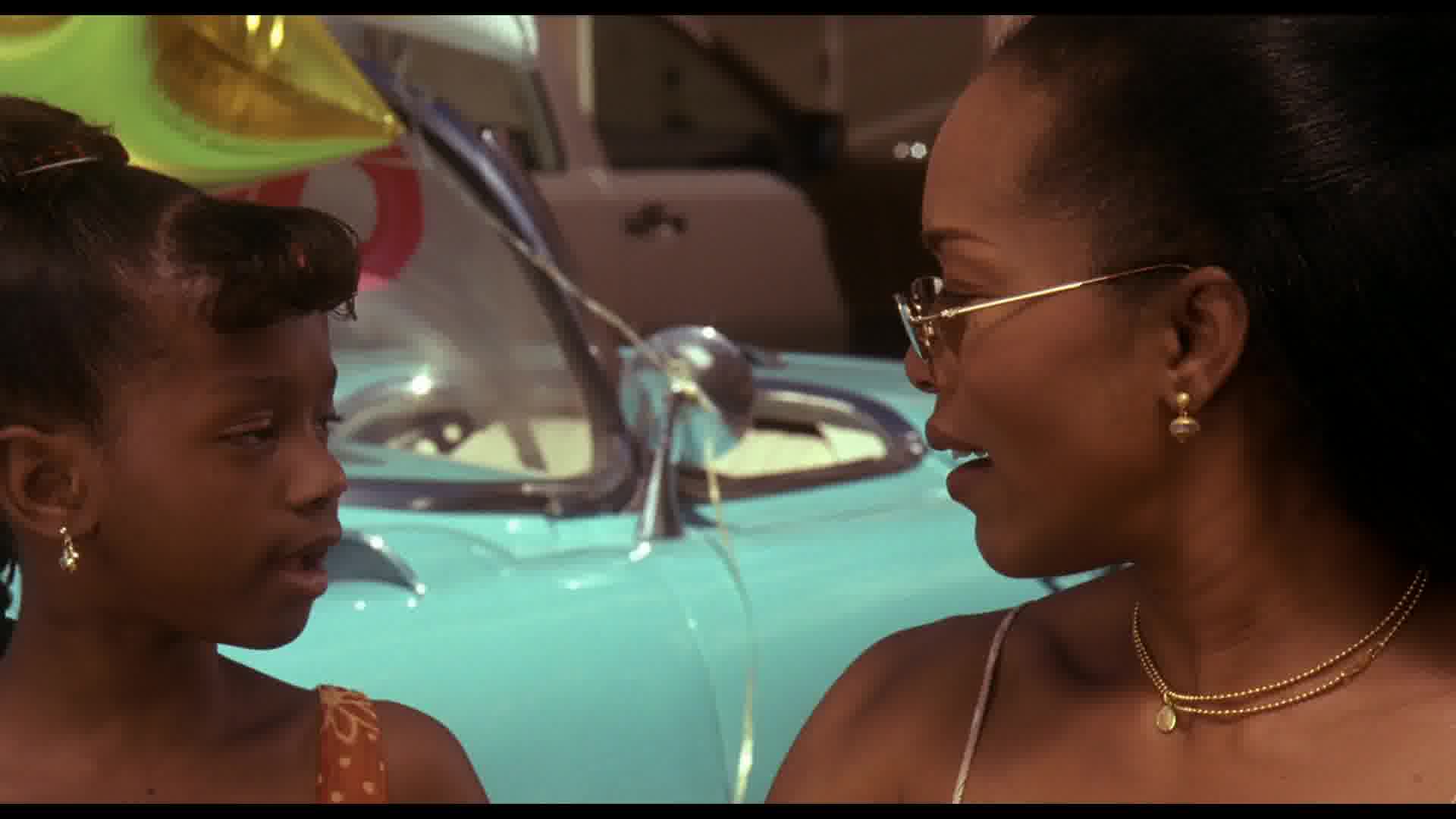 WaitingtoExhale-Caps-0468.jpg