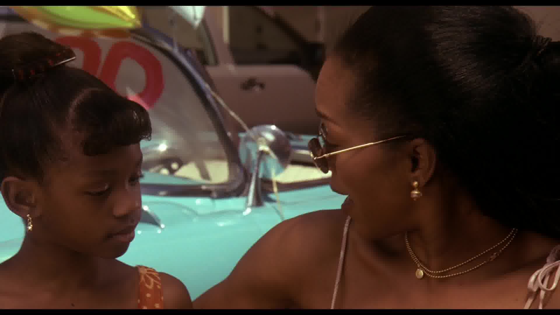 WaitingtoExhale-Caps-0470.jpg