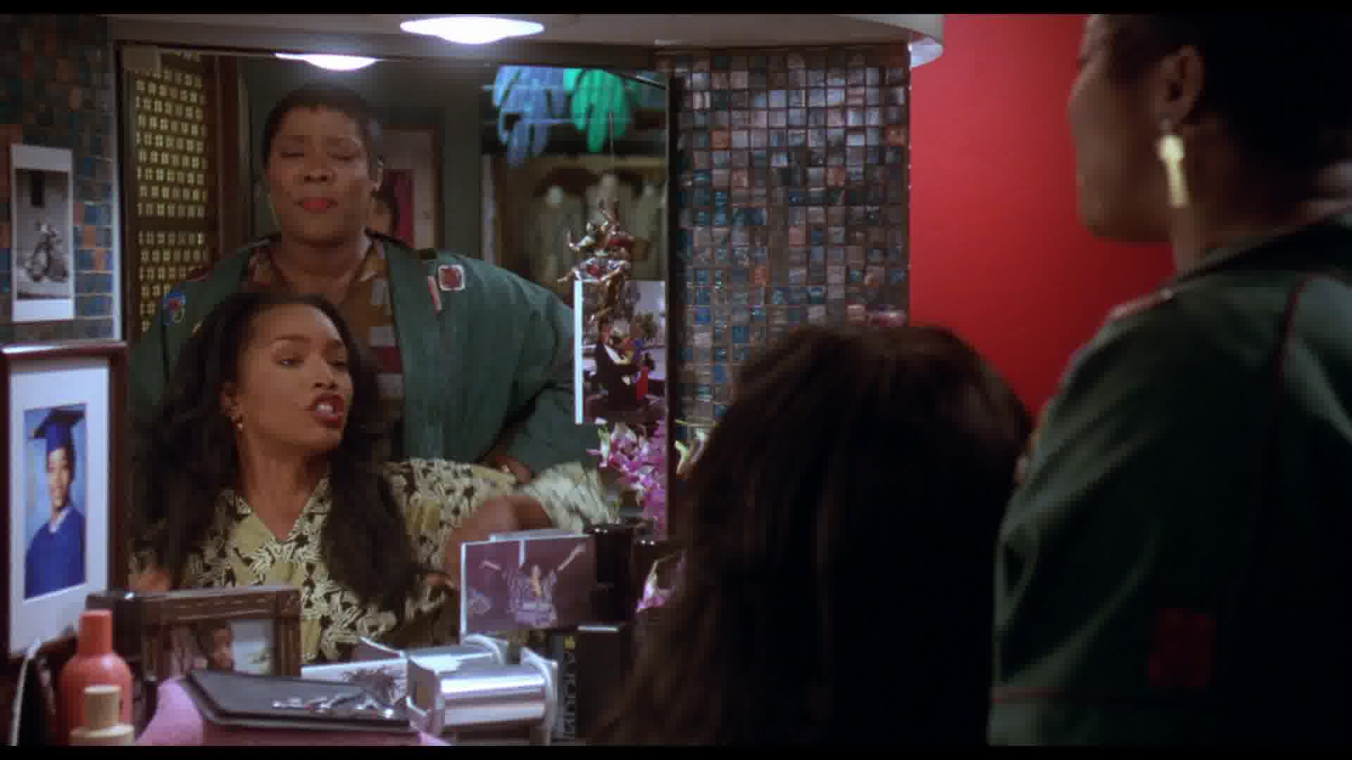 WaitingtoExhale-Caps-0589.jpg