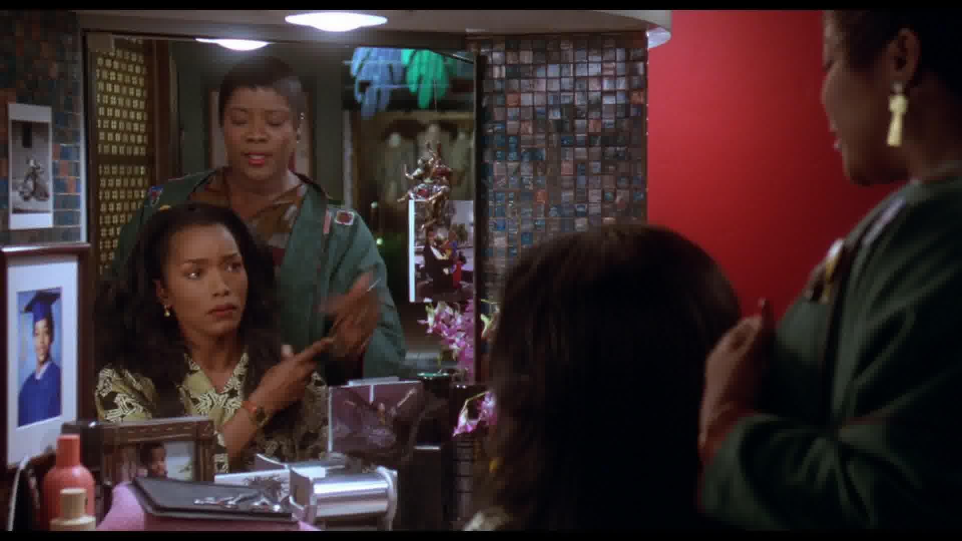 WaitingtoExhale-Caps-0594.jpg