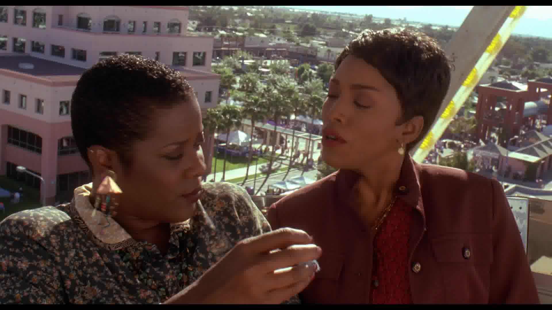 WaitingtoExhale-Caps-0638.jpg