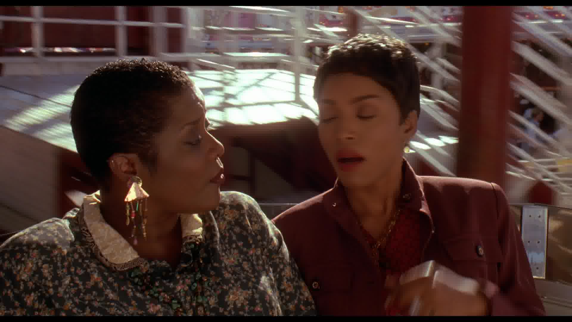 WaitingtoExhale-Caps-0651.jpg