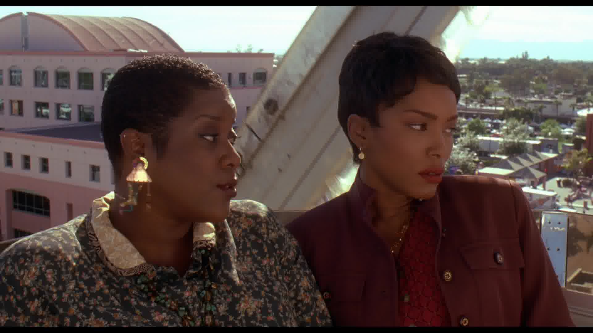 WaitingtoExhale-Caps-0667.jpg