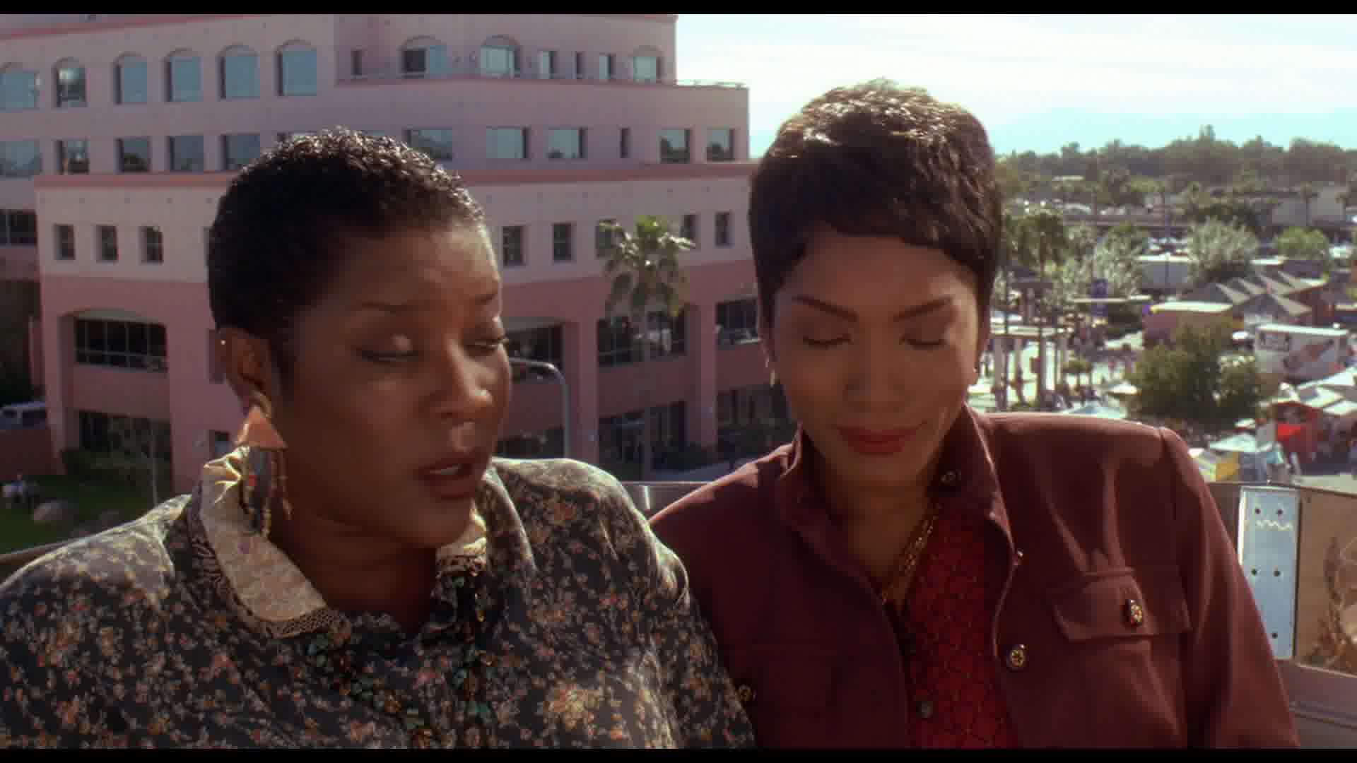 WaitingtoExhale-Caps-0670.jpg