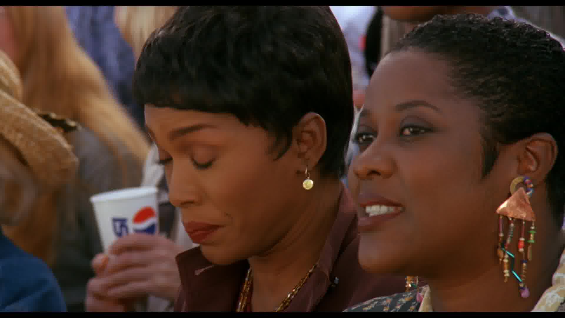 WaitingtoExhale-Caps-0696.jpg