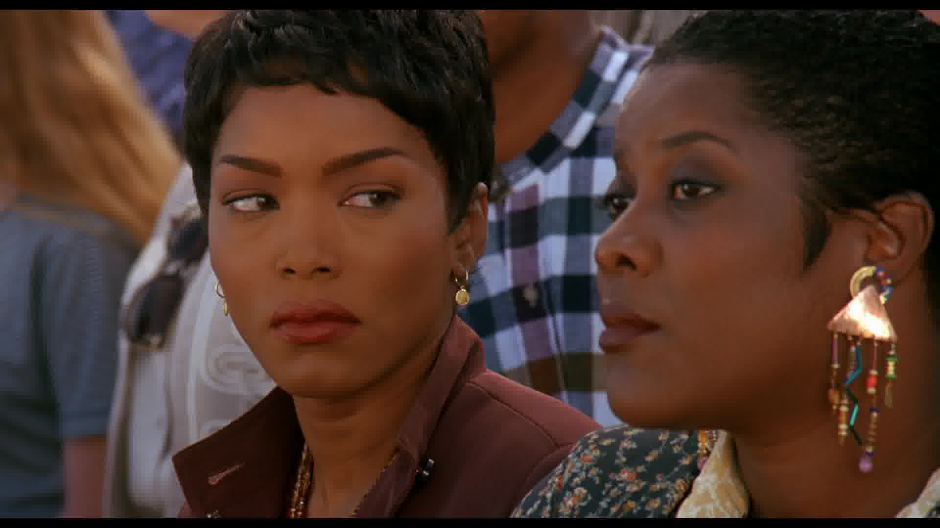 WaitingtoExhale-Caps-0735.jpg