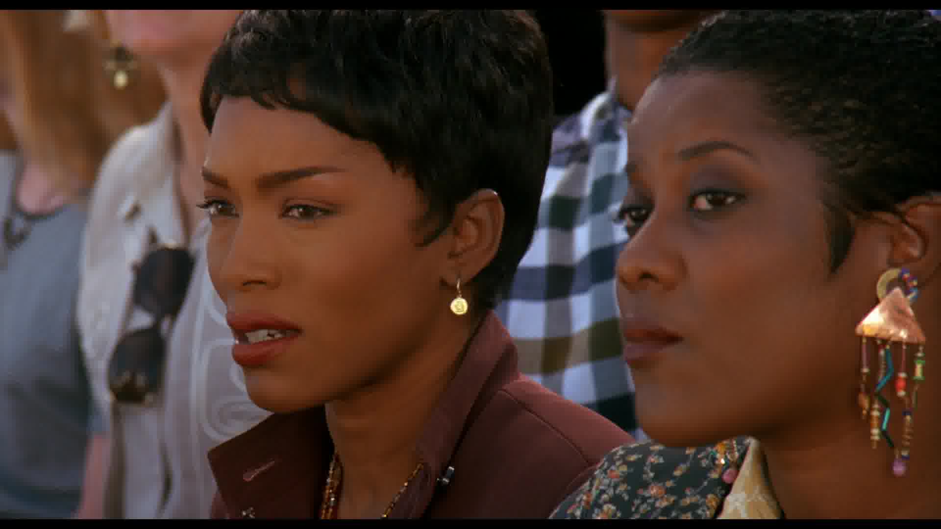 WaitingtoExhale-Caps-0738.jpg