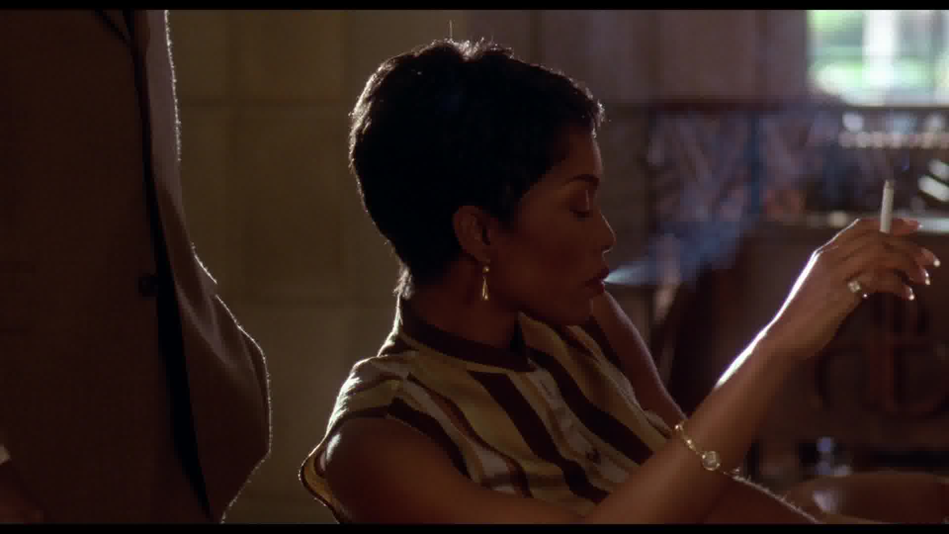 WaitingtoExhale-Caps-0864.jpg