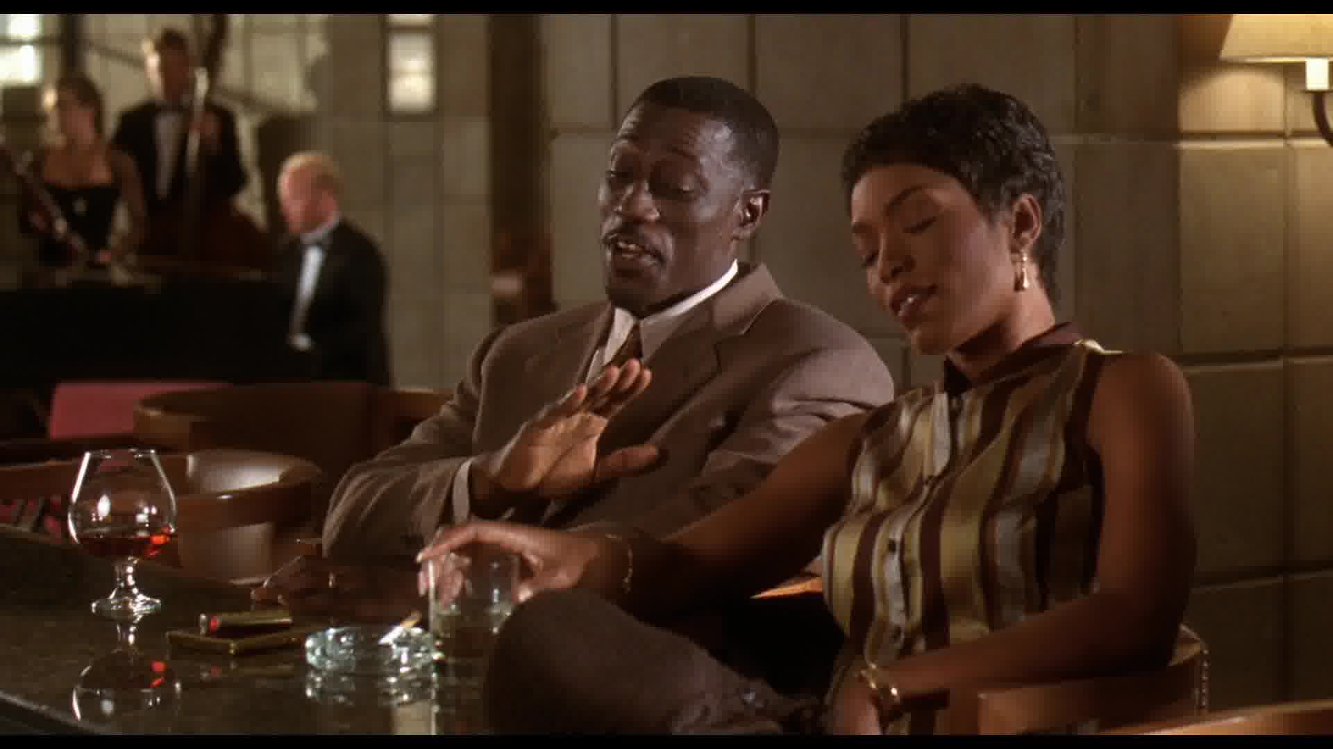 WaitingtoExhale-Caps-0935.jpg