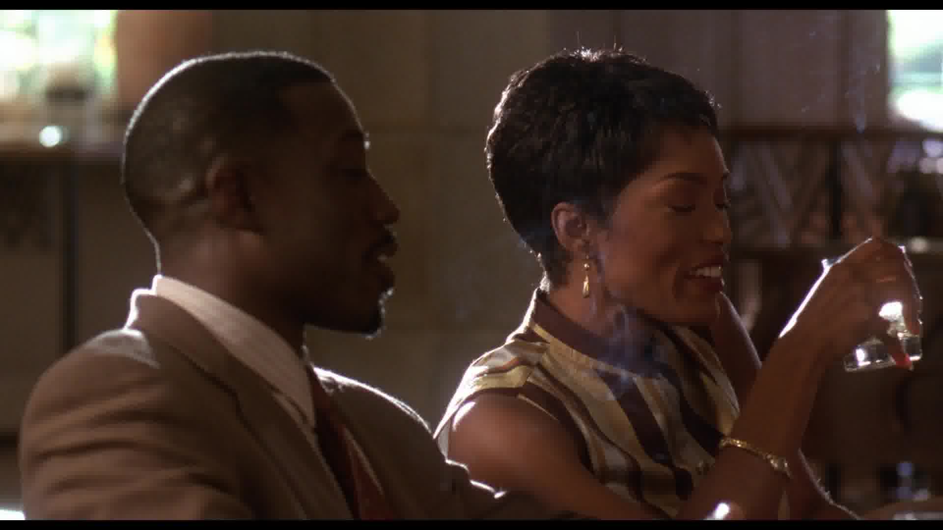 WaitingtoExhale-Caps-0987.jpg