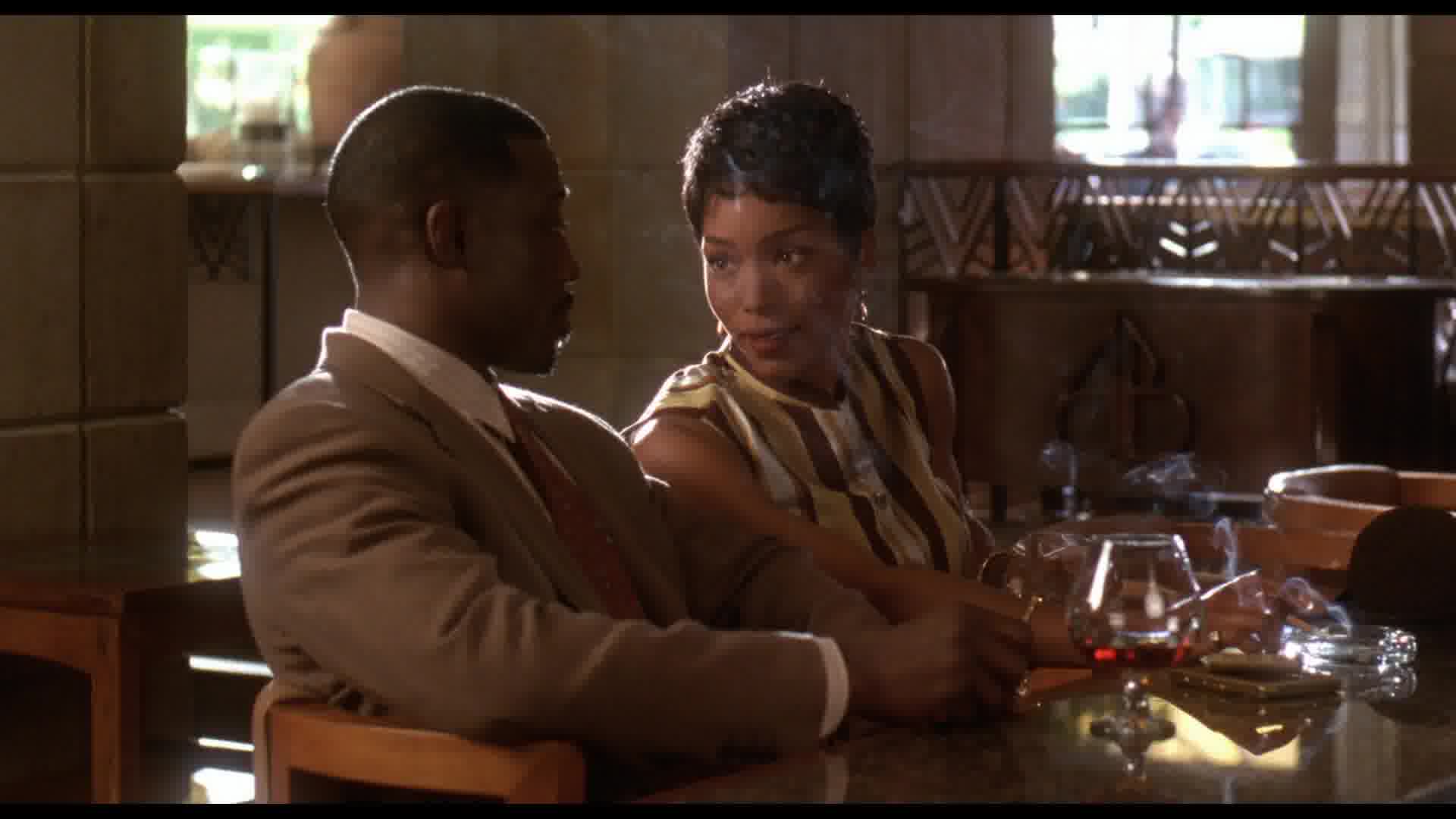 WaitingtoExhale-Caps-1007.jpg