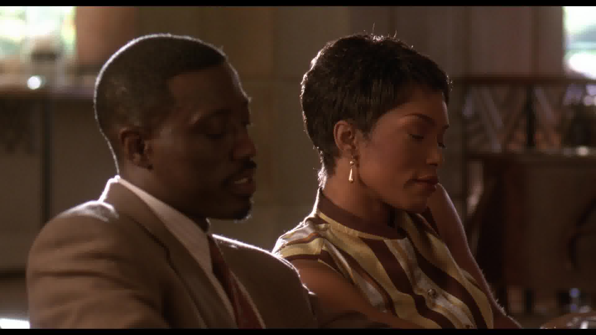 WaitingtoExhale-Caps-1082.jpg