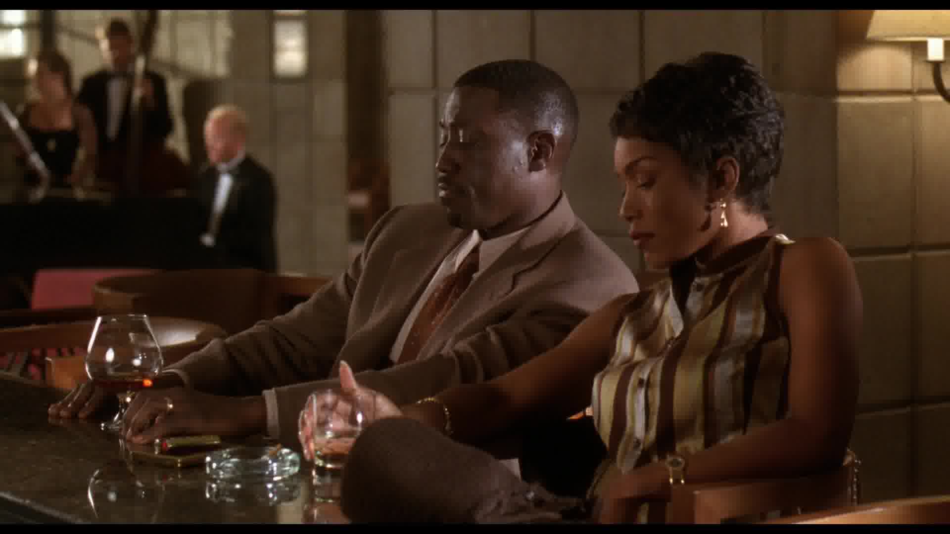 WaitingtoExhale-Caps-1134.jpg