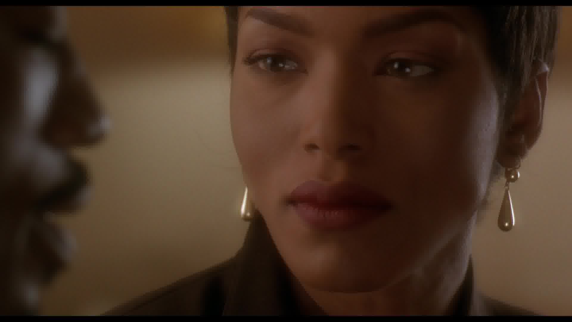 WaitingtoExhale-Caps-1244.jpg