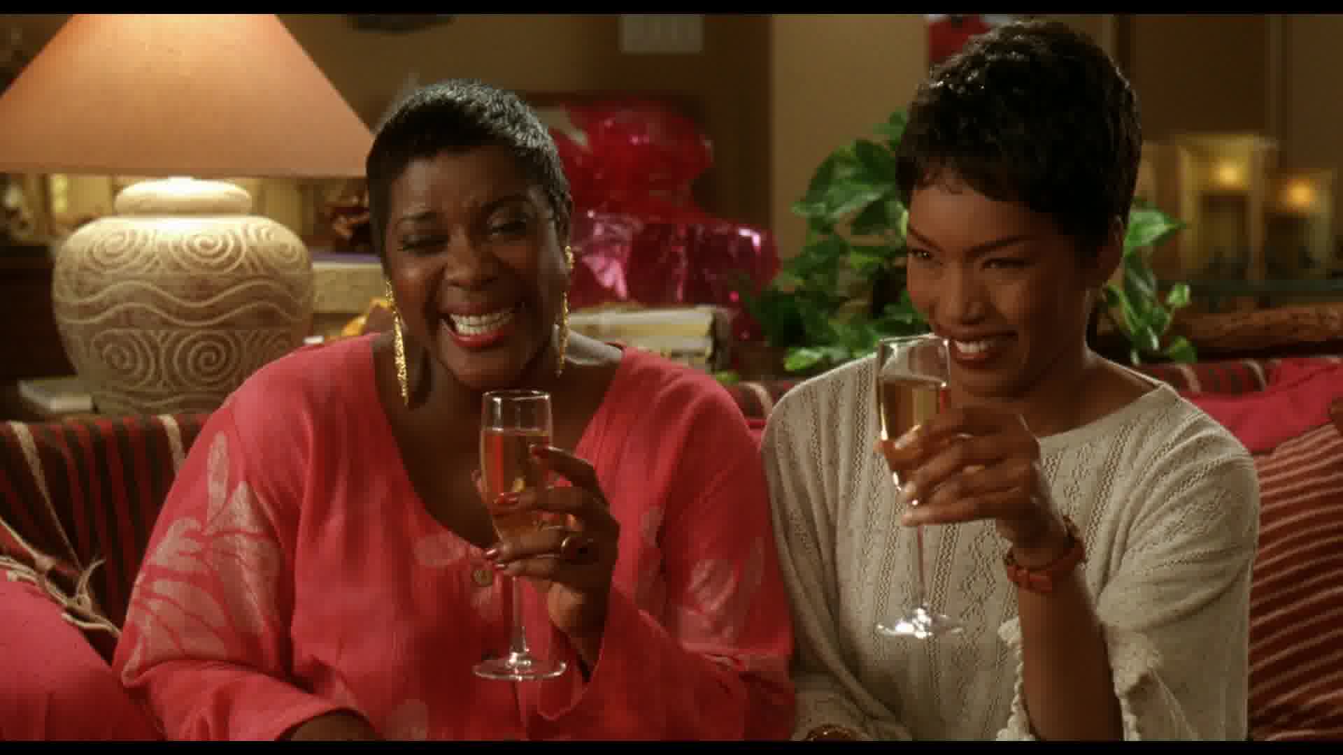 WaitingtoExhale-Caps-1340.jpg