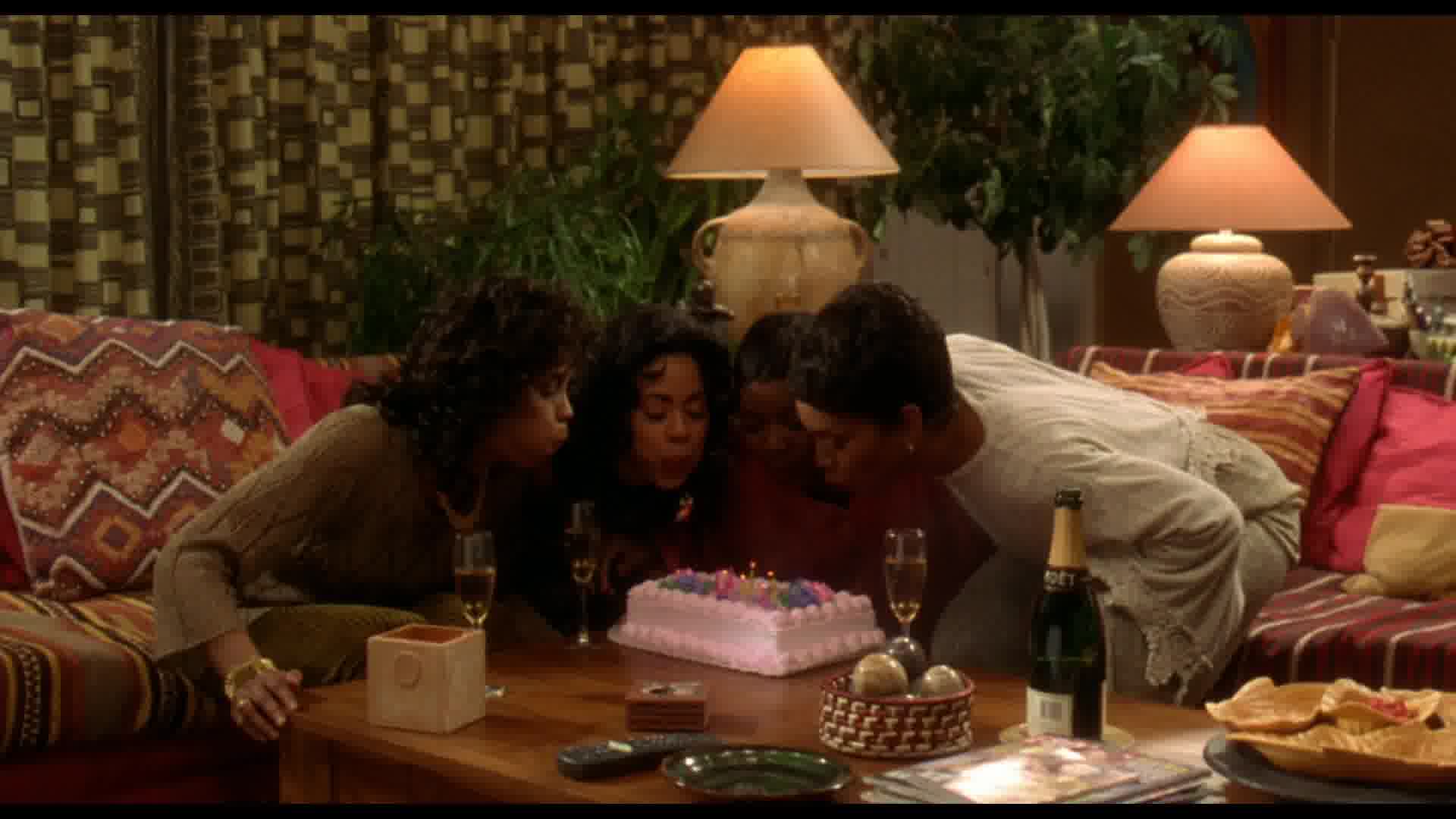 WaitingtoExhale-Caps-1380.jpg