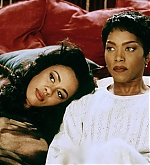 WaitingToExhale-Stills-0011.jpg