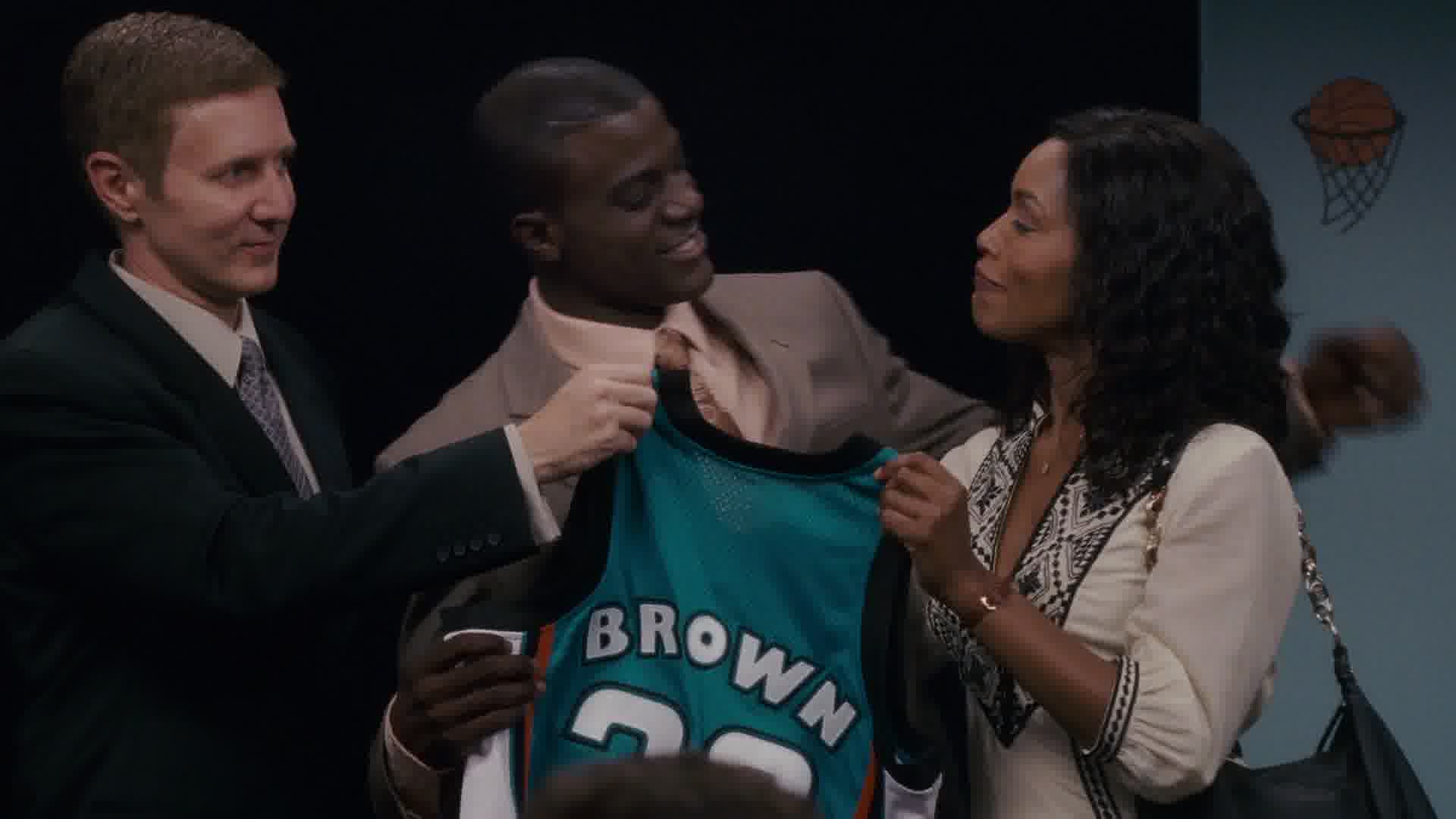 MeetTheBrowns-Caps-02623.jpg