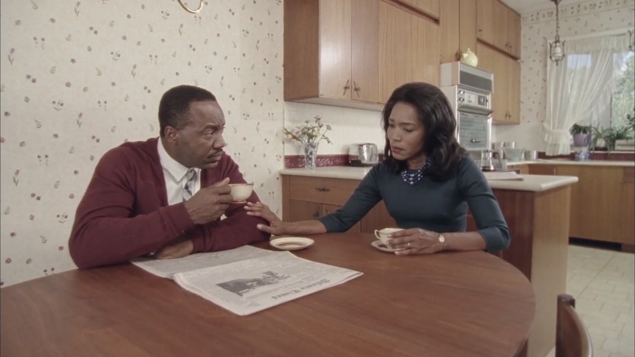 Betty_Coretta-Screencaps-0205.jpg