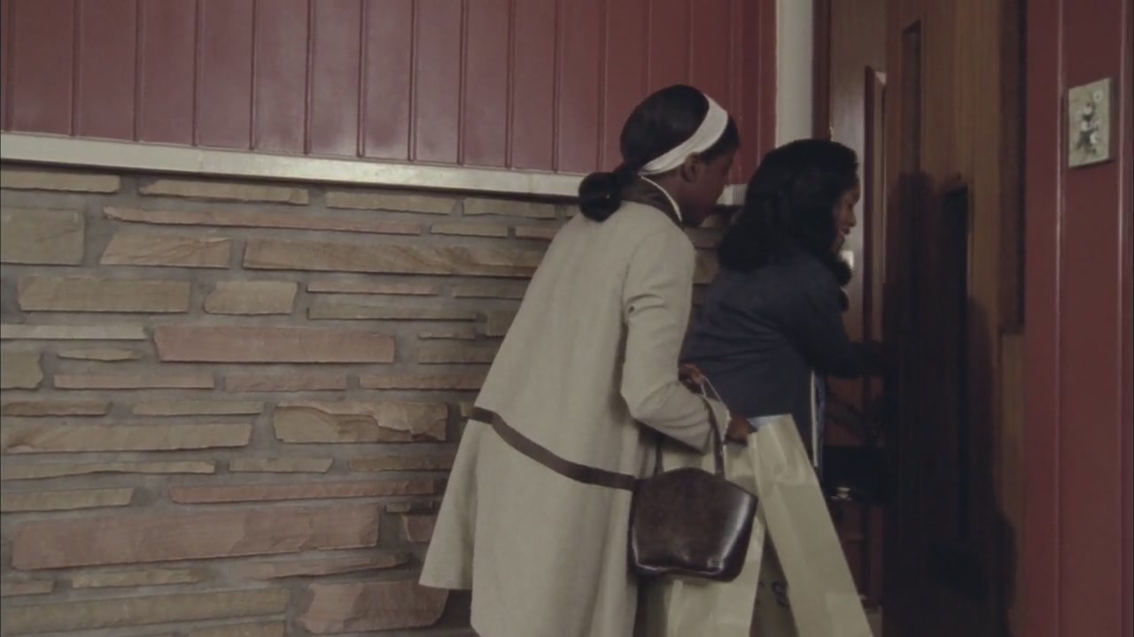 Betty_Coretta-Screencaps-0340.jpg