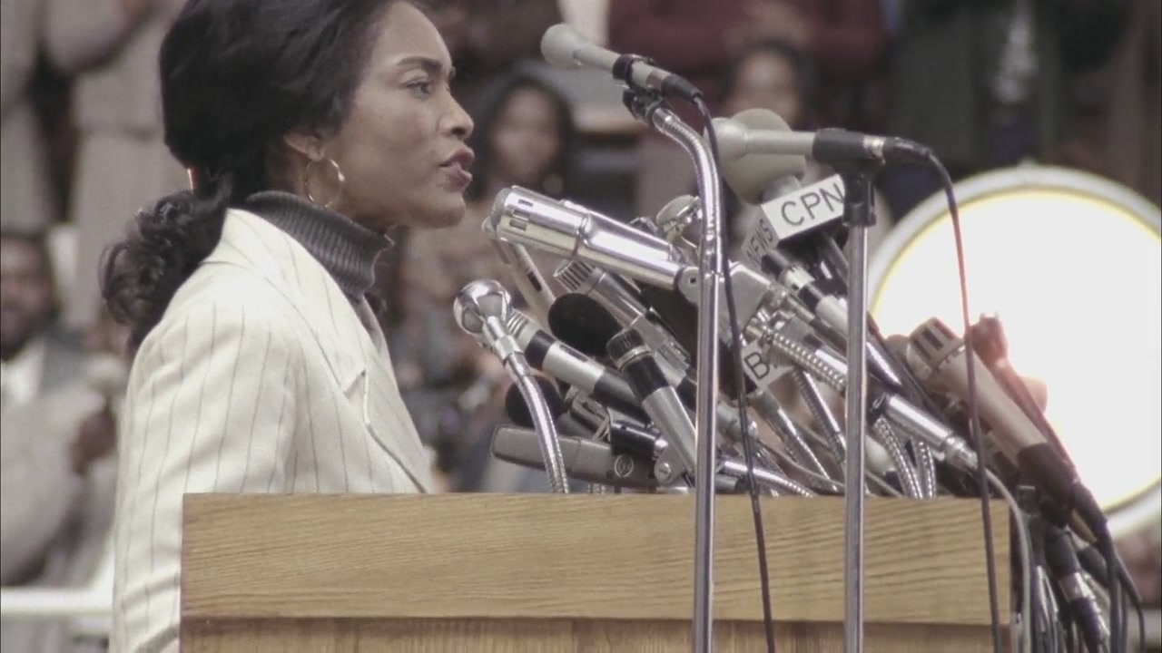 Betty_Coretta-Screencaps-0530.jpg