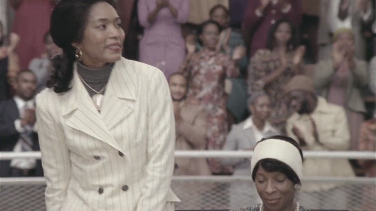 Betty_Coretta-Screencaps-0560.jpg