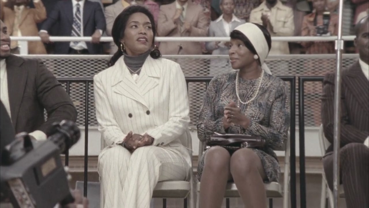 Betty_Coretta-Screencaps-0564.jpg