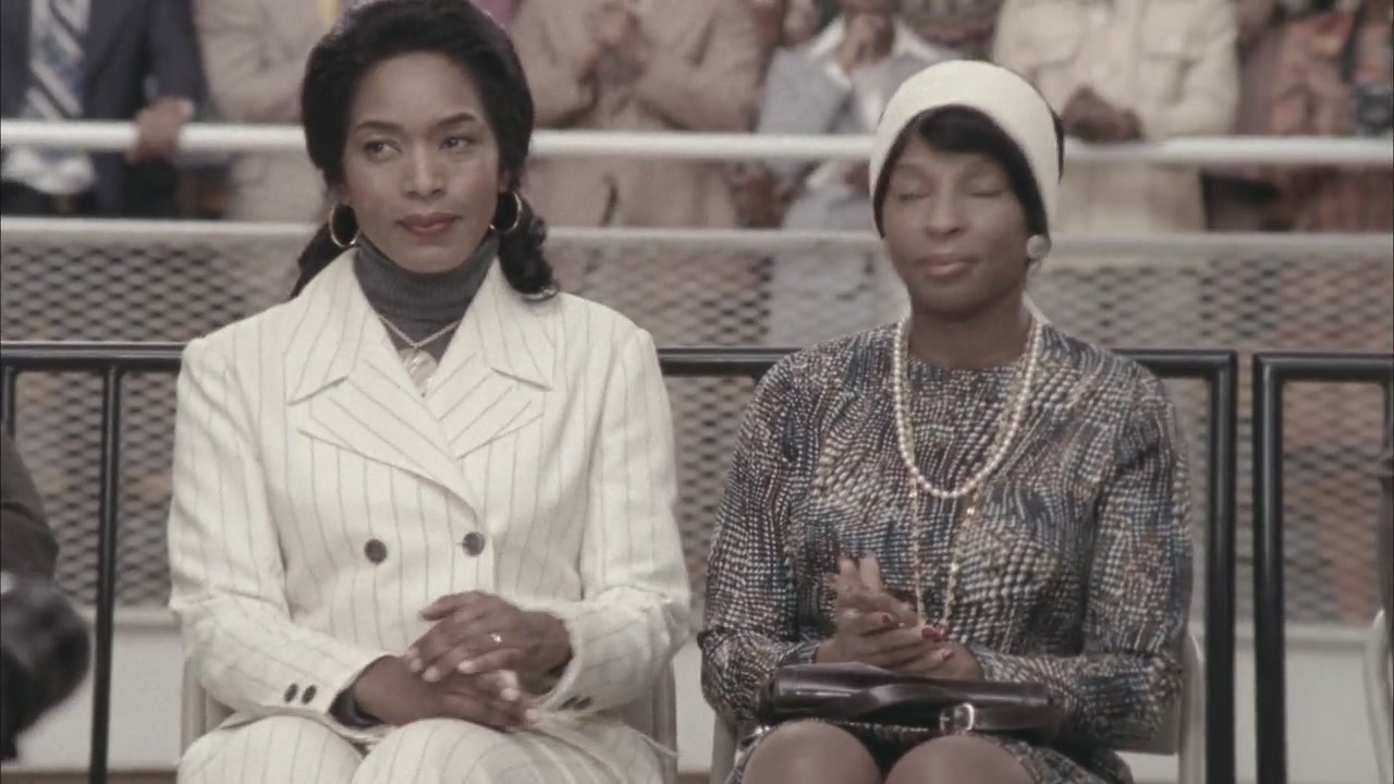 Betty_Coretta-Screencaps-0566.jpg