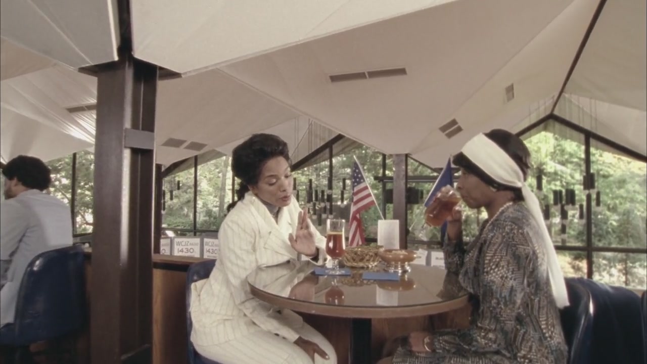 Betty_Coretta-Screencaps-0585.jpg