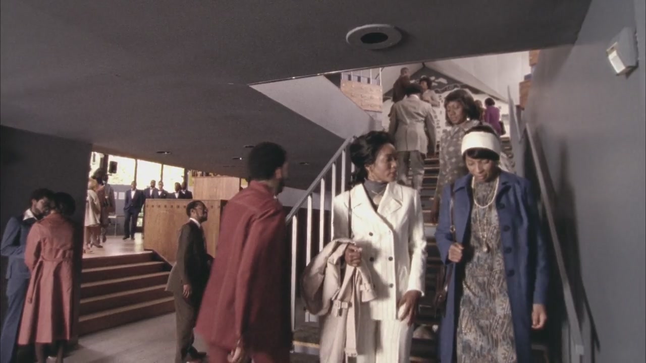 Betty_Coretta-Screencaps-0645.jpg