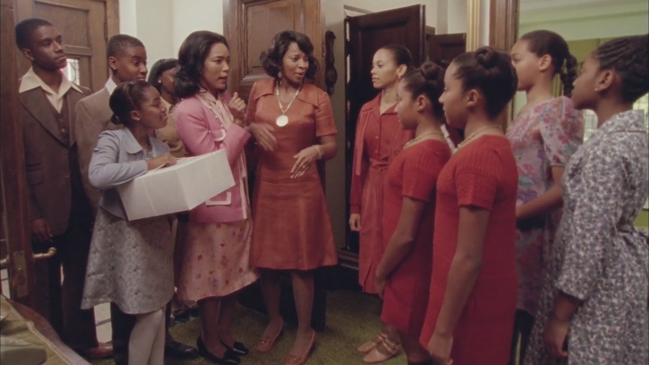 Betty_Coretta-Screencaps-0709.jpg