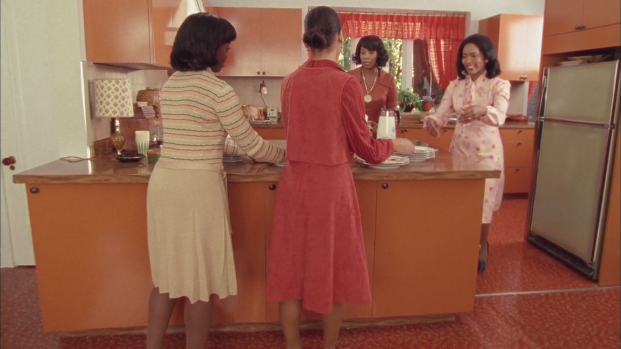 Betty_Coretta-Screencaps-0721.jpg