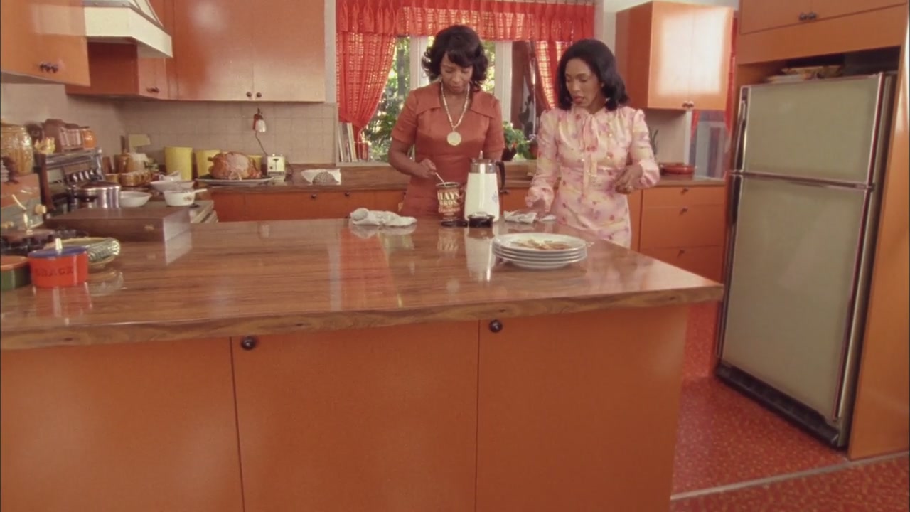 Betty_Coretta-Screencaps-0739.jpg