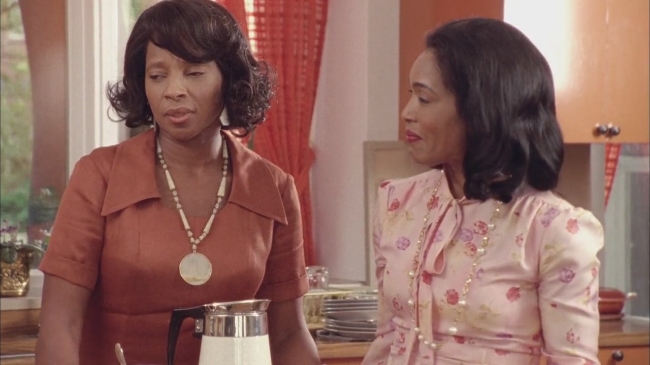 Betty_Coretta-Screencaps-0752.jpg