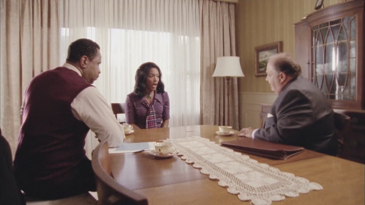 Betty_Coretta-Screencaps-0820.jpg