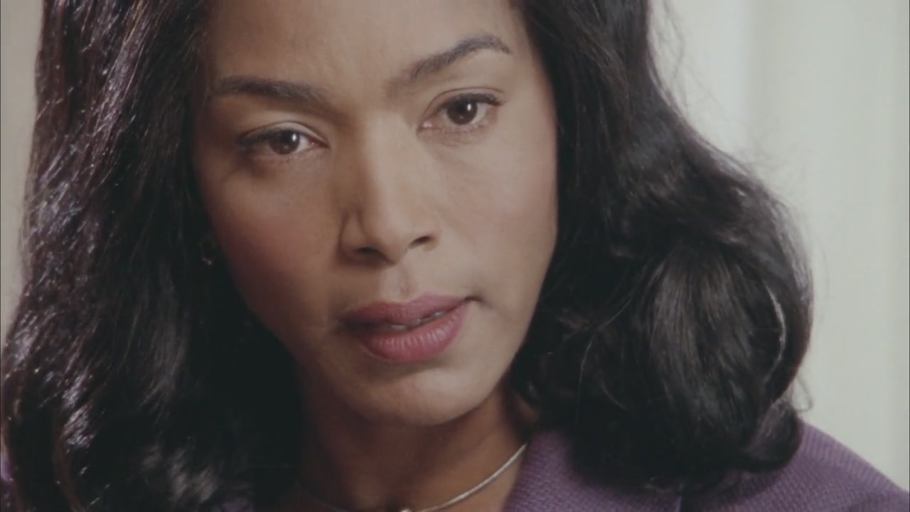 Betty_Coretta-Screencaps-0825.jpg