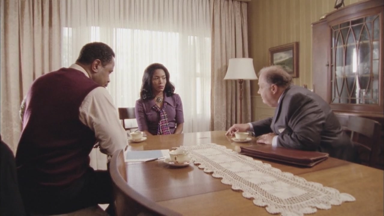 Betty_Coretta-Screencaps-0836.jpg