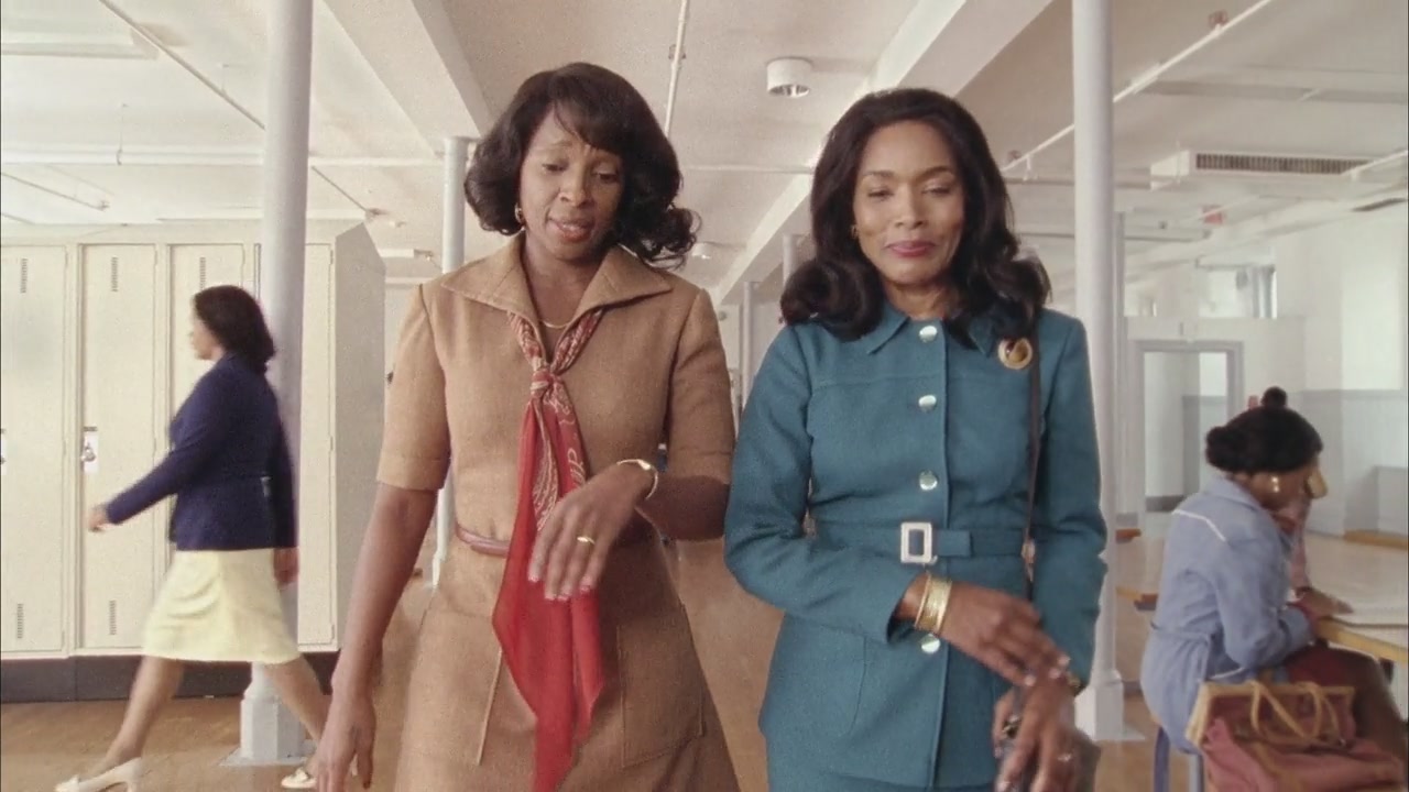 Betty_Coretta-Screencaps-0951.jpg