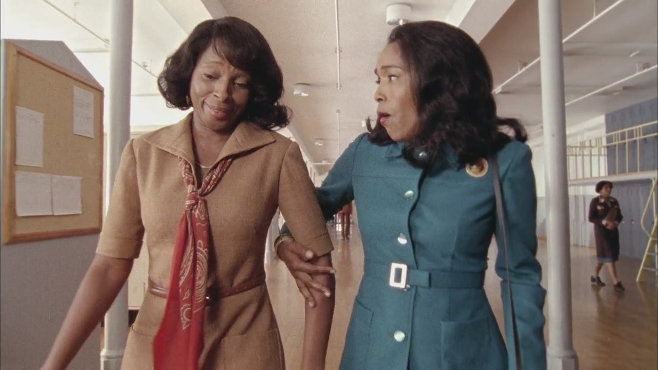 Betty_Coretta-Screencaps-0969.jpg