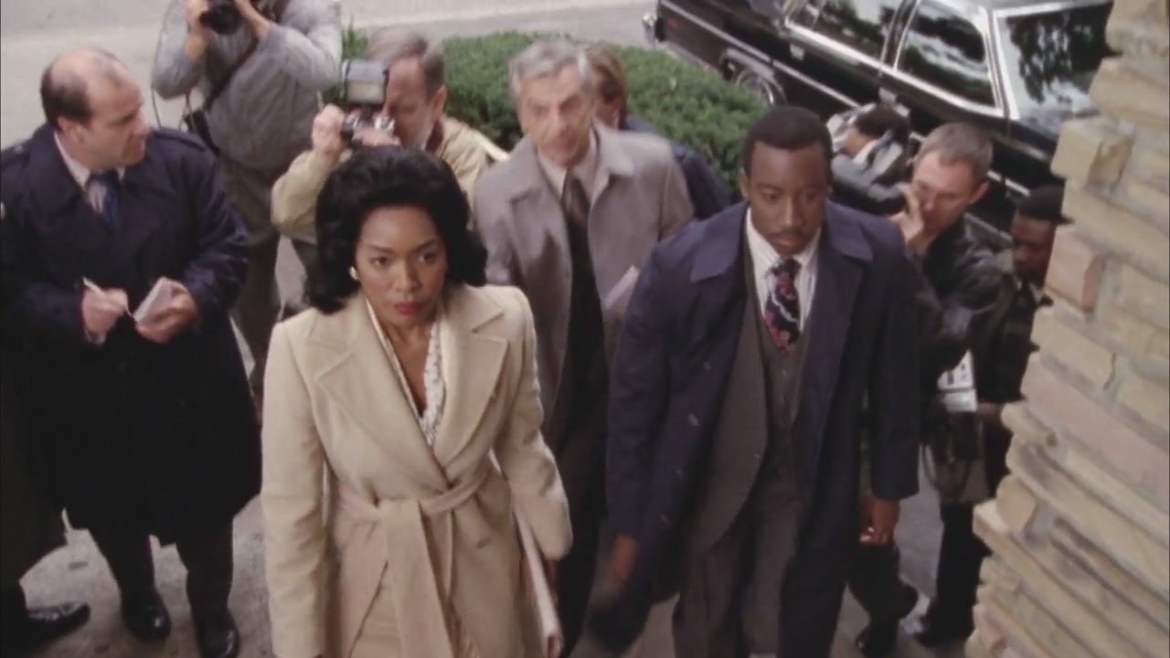 Betty_Coretta-Screencaps-1079.jpg